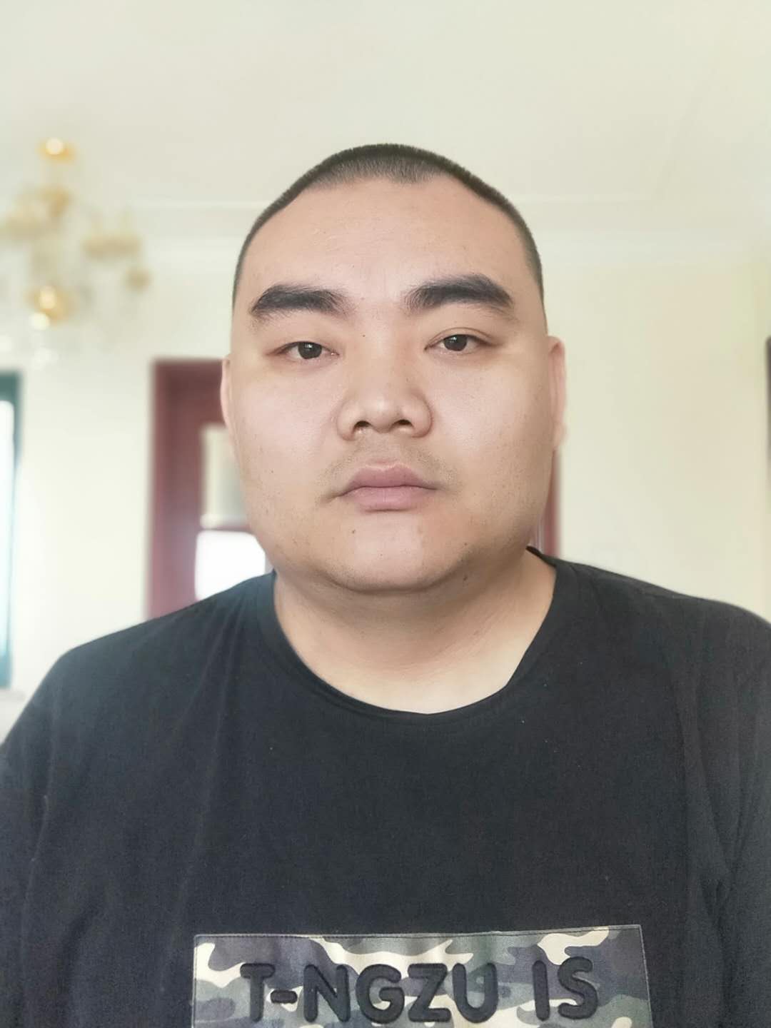 杨康康.jpg